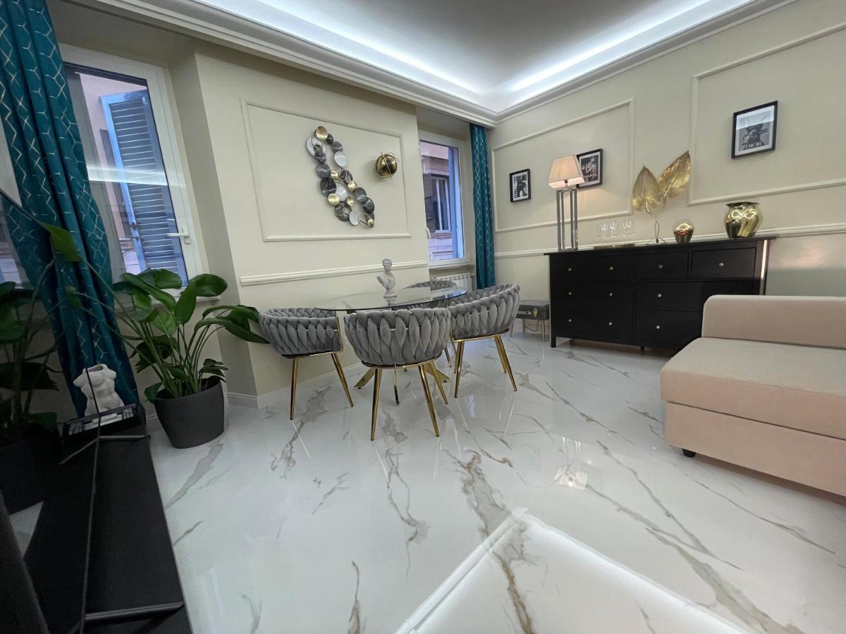 Spanish Steps Glamour & Sauna Luxury Apartment **** ローマ エクステリア 写真