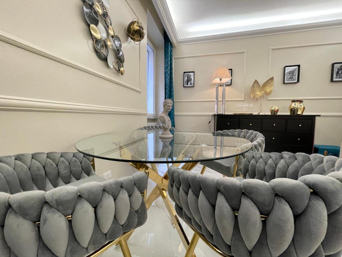 Spanish Steps Glamour & Sauna Luxury Apartment **** ローマ エクステリア 写真