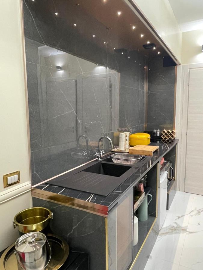 Spanish Steps Glamour & Sauna Luxury Apartment **** ローマ エクステリア 写真
